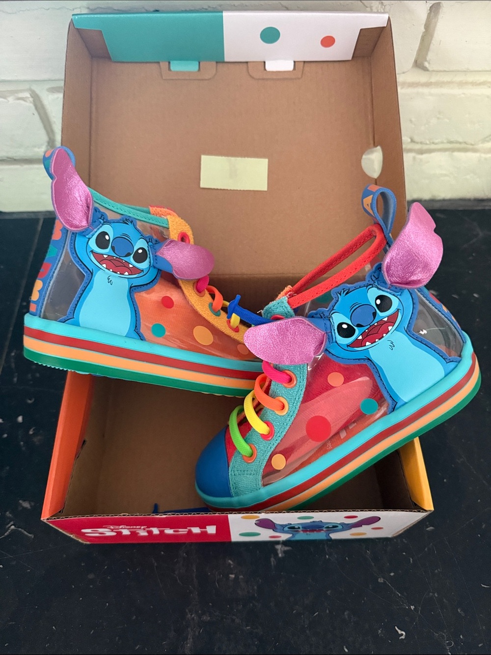 Madmia Kids Disney  Stitch High-Top Sneakers - size 29 (US kids 12)